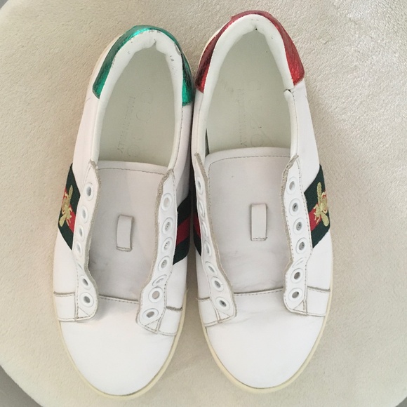 SOLD - Authentic Gucci Women’s Ace Sneakers Strip Bee White Leather - Picture 15 of 16